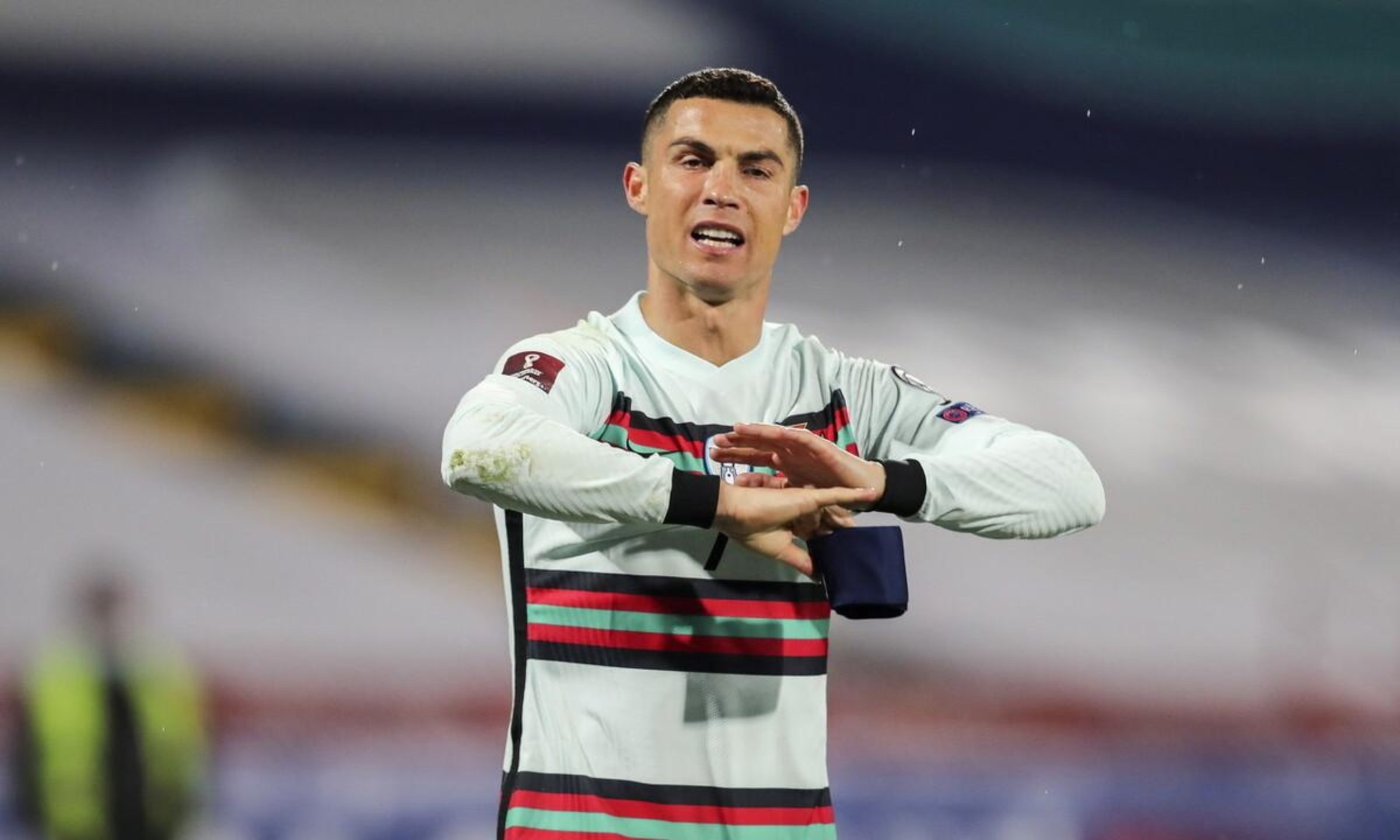 开云体育网页版登录入口-包含足球传奇巨星：葡萄牙队长展现耐心带领球队晋级的词条