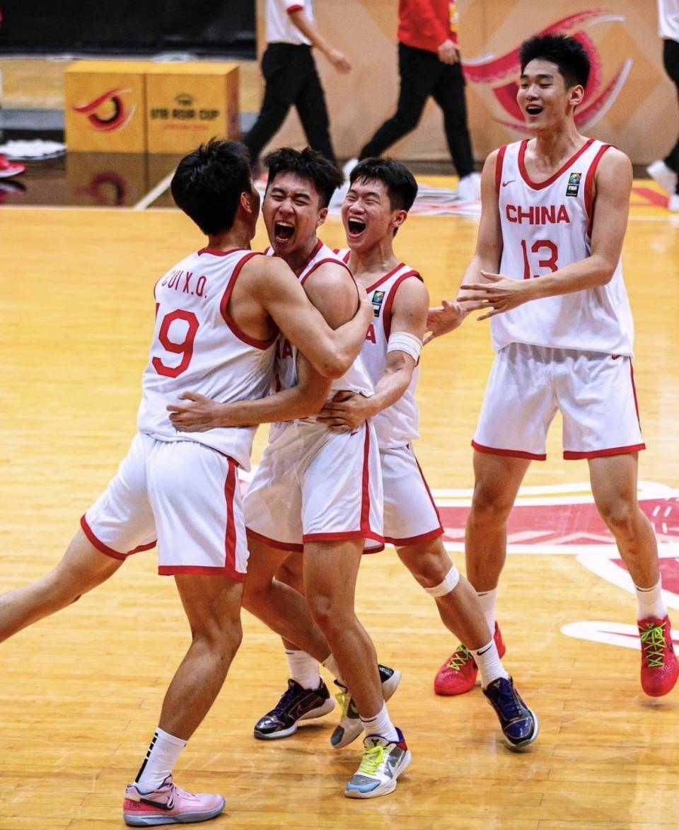 陕西男篮上演绝杀，成功逆转对手