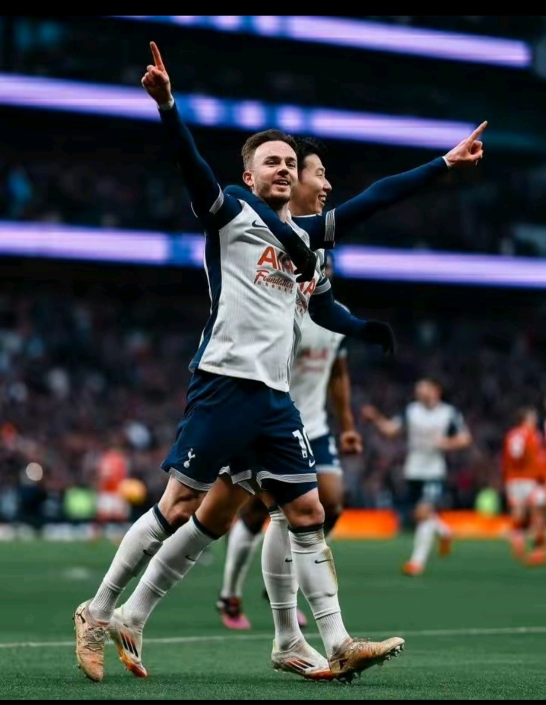 开云体育官网-热刺大将伤愈复出，英超实力再上一个台阶的简单介绍